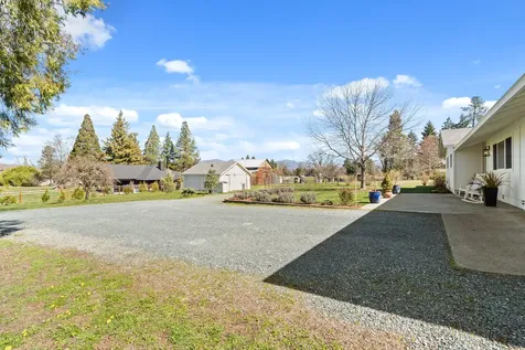 3497 Leonard Road Grants Pass OR 97527
