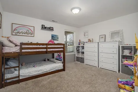 492 Westminster Drive Eagle Point OR 97524