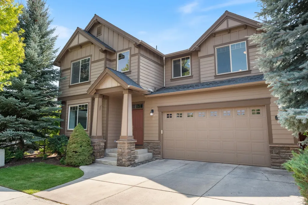 1228 NE Steins Pillar Drive Prineville OR 97754
