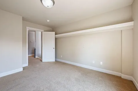 1228 NE Steins Pillar Drive Prineville OR 97754