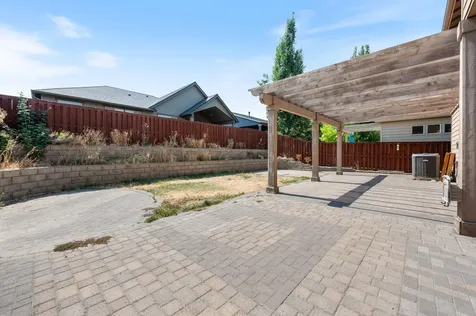 1228 NE Steins Pillar Drive Prineville OR 97754
