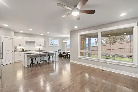 20880 SE Humber Lane Bend OR 97702
