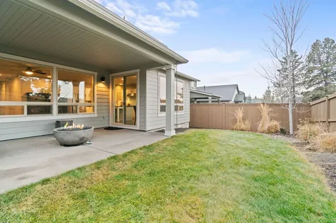 20880 SE Humber Lane Bend OR 97702