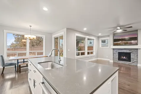 20880 SE Humber Lane Bend OR 97702