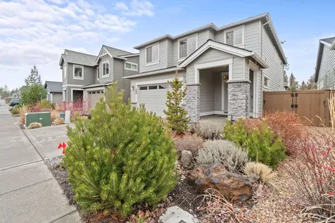 20880 SE Humber Lane Bend OR 97702
