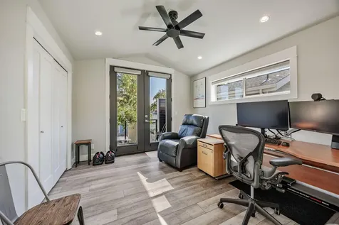 270 N First Street Ashland OR 97520