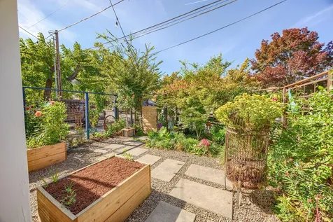 270 N First Street Ashland OR 97520