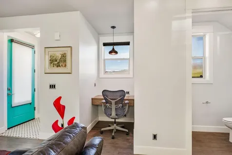 270 N First Street Ashland OR 97520