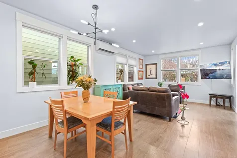 270 N First Street Ashland OR 97520