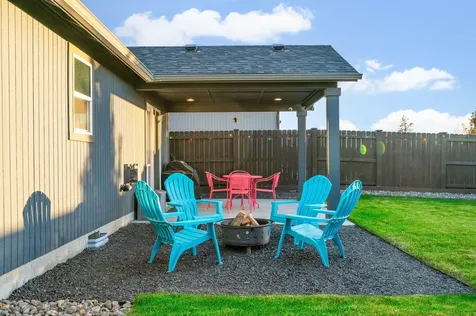 1049 NW 26th Way Redmond OR 97756