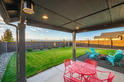 1049 NW 26th Way Redmond OR 97756