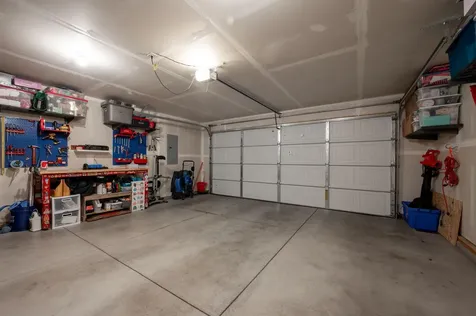 1049 NW 26th Way Redmond OR 97756