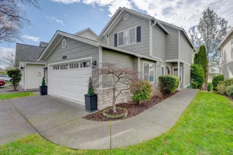 3579 South Village Drive Medford OR 97504