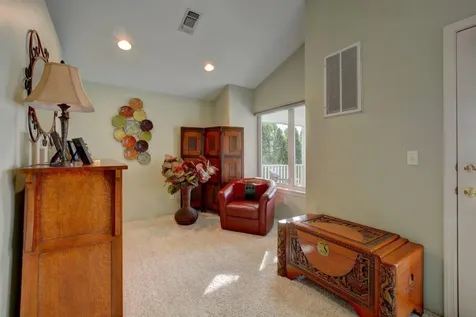 3579 South Village Drive Medford OR 97504