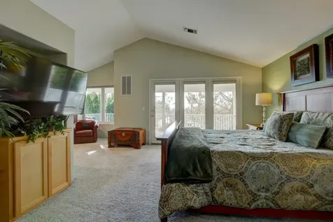 3579 South Village Drive Medford OR 97504