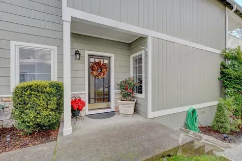 3579 South Village Drive Medford OR 97504