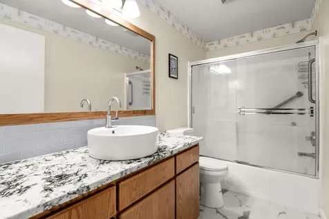 2217 NE Wells Acres Road Bend OR 97701
