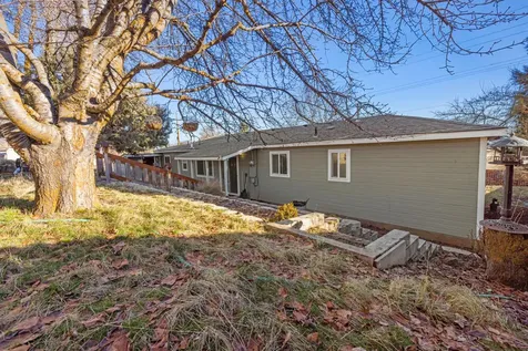 7817 Highway 66 Klamath Falls OR 97601
