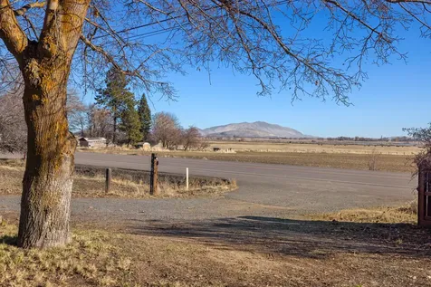 7817 Highway 66 Klamath Falls OR 97601