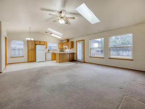 5544 Lockford Drive Klamath Falls OR 97603