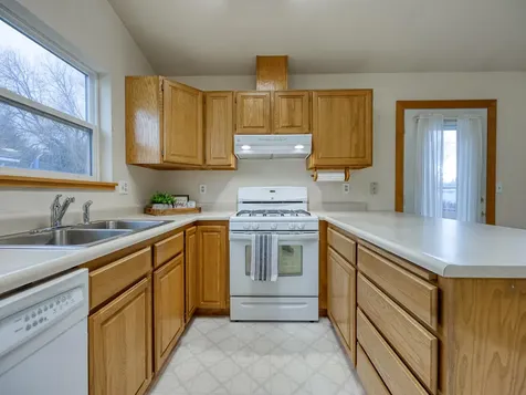 5544 Lockford Drive Klamath Falls OR 97603