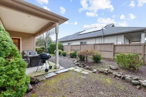 119 Bellerive Drive Eagle Point OR 97524
