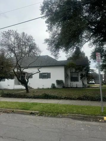 40 Crater Lake Avenue Medford OR 97504