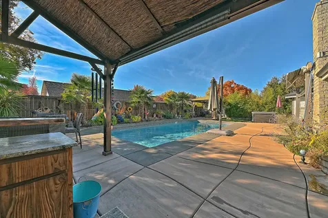 2446 Greenridge Drive Medford OR 97504