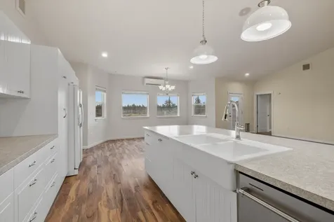 63042 Deschutes Road Bend OR 97701
