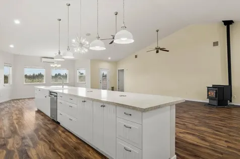 63042 Deschutes Road Bend OR 97701
