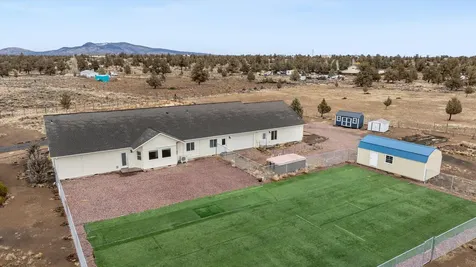 63042 Deschutes Road Bend OR 97701