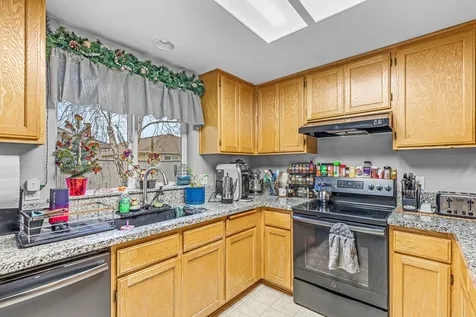596 Teakwood Drive Eagle Point OR 97524