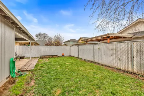 596 Teakwood Drive Eagle Point OR 97524