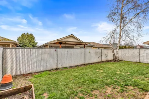 596 Teakwood Drive Eagle Point OR 97524