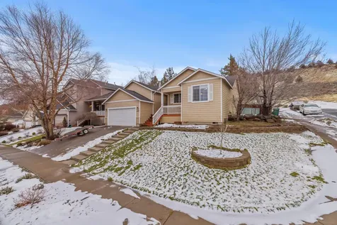 1517 Red Bud Drive Klamath Falls OR 97601