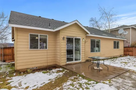 1517 Red Bud Drive Klamath Falls OR 97601