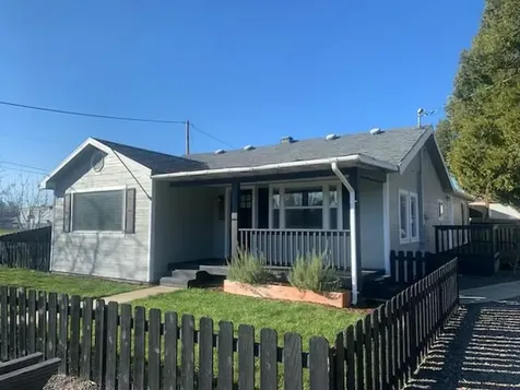 107 Tabor Avenue Eagle Point OR 97524