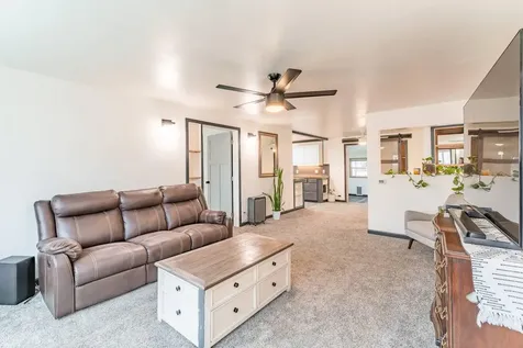 1053 SW 12th Street Redmond OR 97756