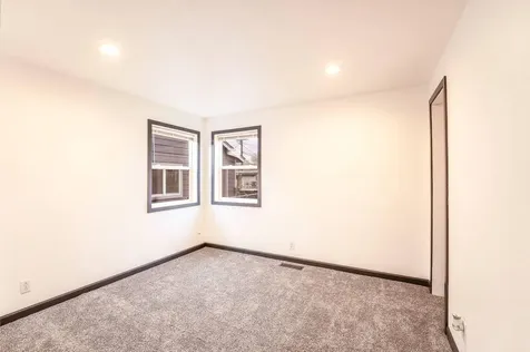 1053 SW 12th Street Redmond OR 97756