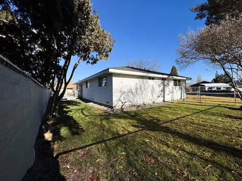 4864 Gatewood Drive Klamath Falls OR 97603