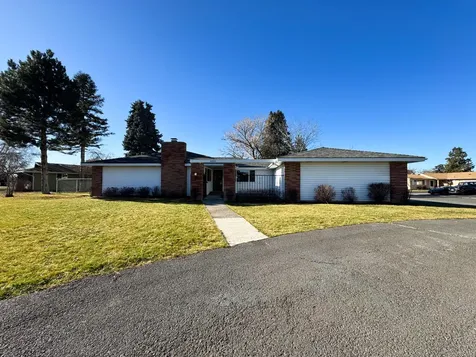 4864 Gatewood Drive Klamath Falls OR 97603