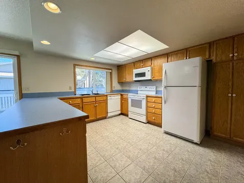 4864 Gatewood Drive Klamath Falls OR 97603