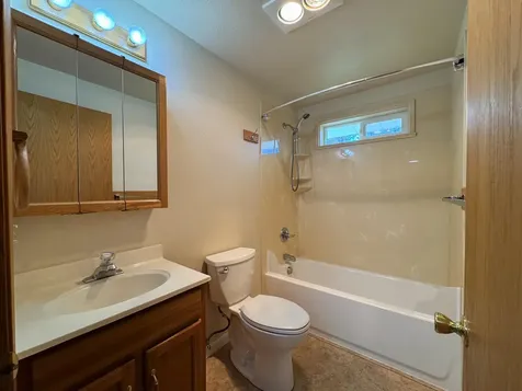 4864 Gatewood Drive Klamath Falls OR 97603
