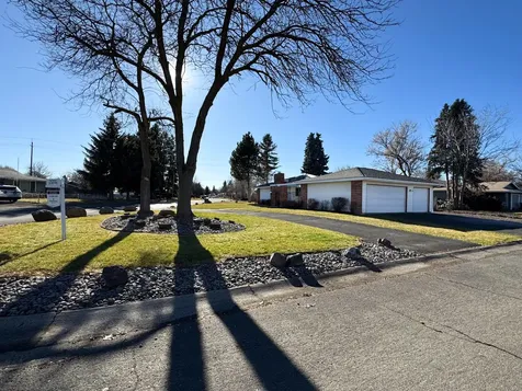 4864 Gatewood Drive Klamath Falls OR 97603