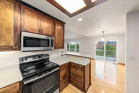 720 Salishan Court Ashland OR 97520