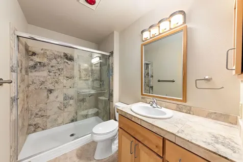 720 Salishan Court Ashland OR 97520