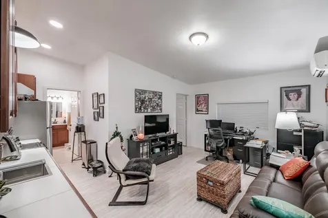 909 Curry Road Roseburg OR 97471