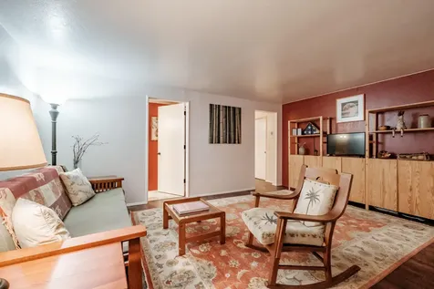909 Curry Road Roseburg OR 97471