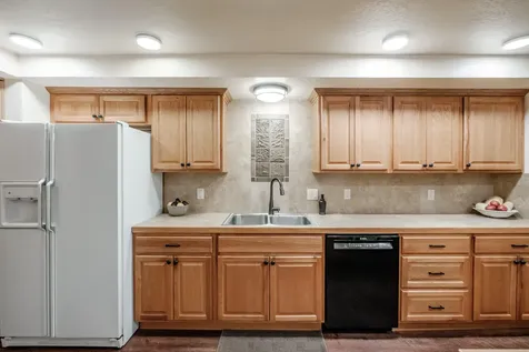 909 Curry Road Roseburg OR 97471