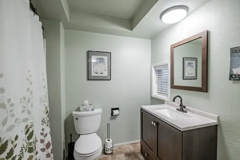 909 Curry Road Roseburg OR 97471